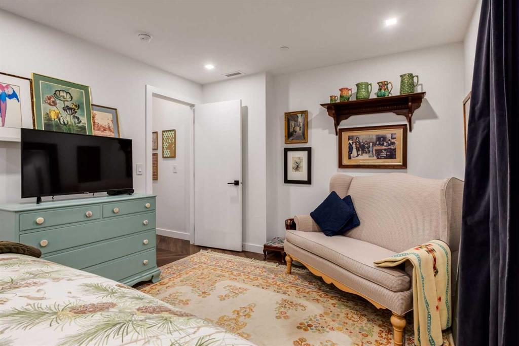 601, 8445 Broadcast Avenue Southwest, Calgary – Residential Apartment Listing Photo 33