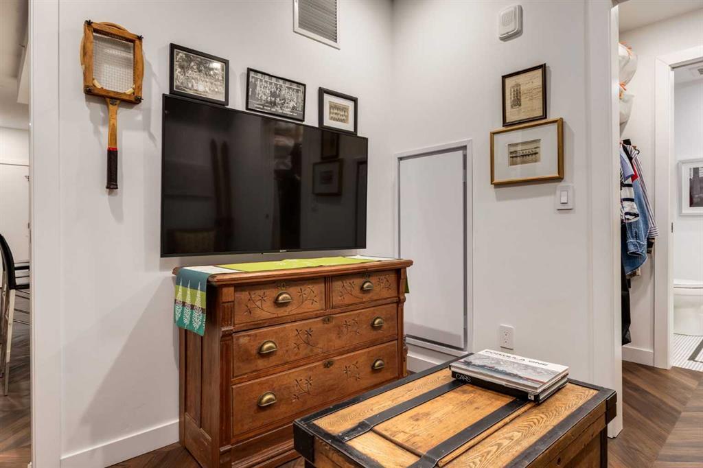 601, 8445 Broadcast Avenue Southwest, Calgary – Residential Apartment Listing Photo 36