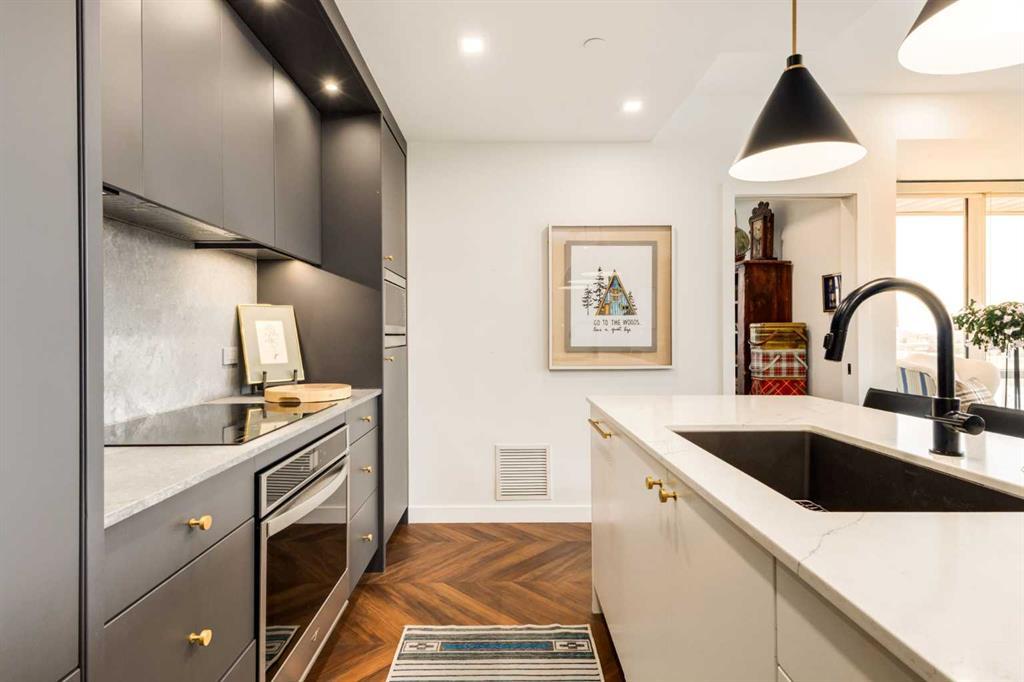 601, 8445 Broadcast Avenue Southwest, Calgary – Residential Apartment Listing Photo 7