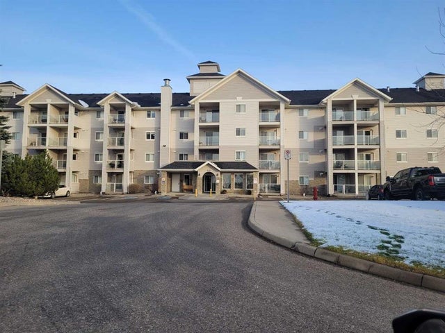 204, 1632 Saamis Drive Nw, Medicine Hat