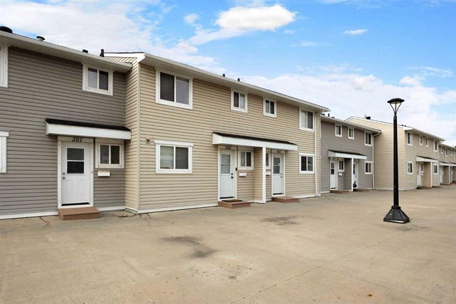 203, 600 Signal Road, Fort McMurray