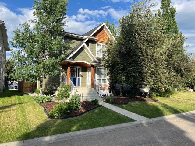179 Crystal Shores Grove W, Okotoks