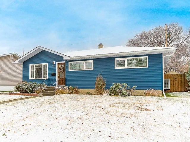 5927 Thornton Road Nw, Calgary