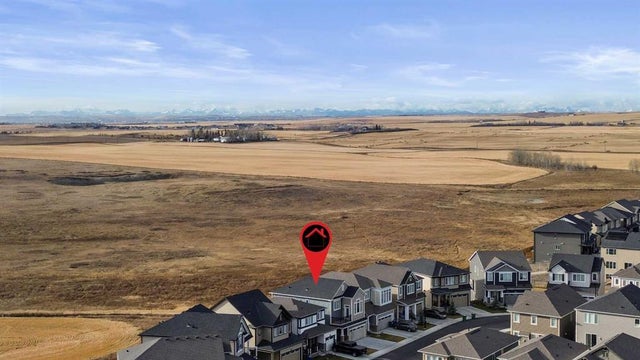 2054 Windbury Crescent Sw, Airdrie