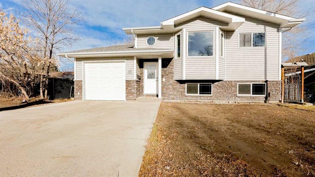 326 3 Street Sw, Medicine Hat