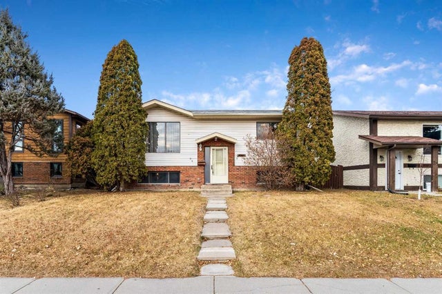 24 Templeson Road Ne, Calgary