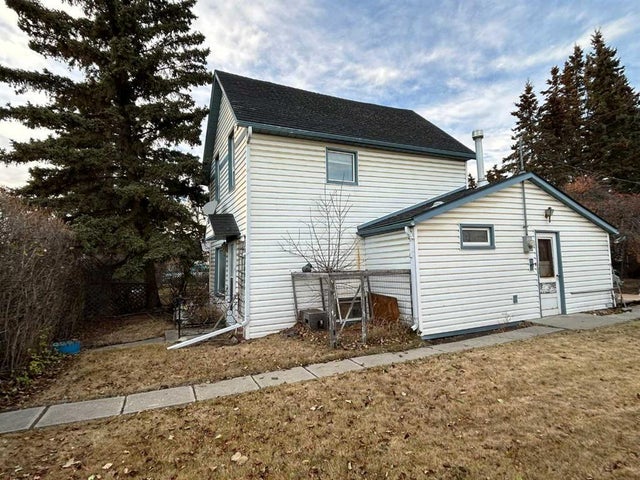 5118 51 Street, Olds