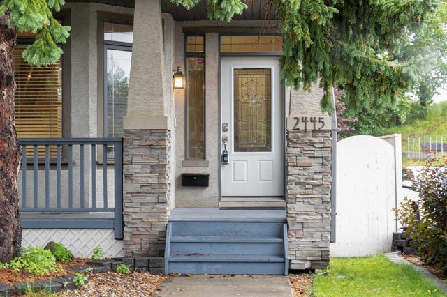 2445 32 Avenue Sw, Calgary