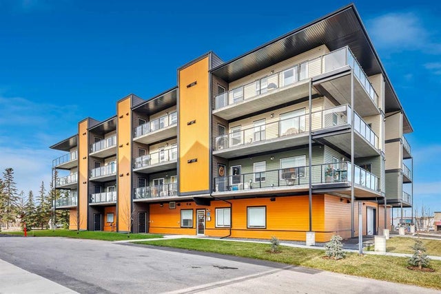 402, 404 1 Avenue Se, Diamond Valley