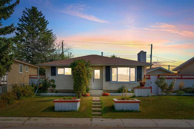 1271 Penedo Crescent Se, Calgary