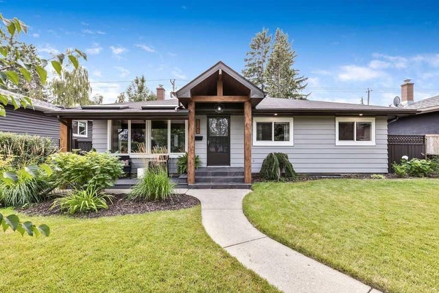 121 Hanover Road Sw, Calgary