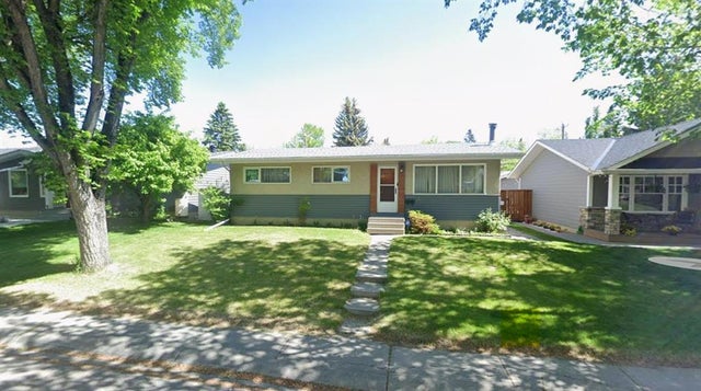 30 Butler Crescent Nw, Calgary