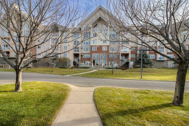 240, 100 2 Avenue S, Lethbridge