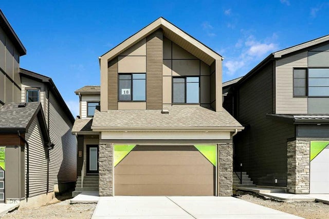 18 Heartwood Villas Se, Calgary