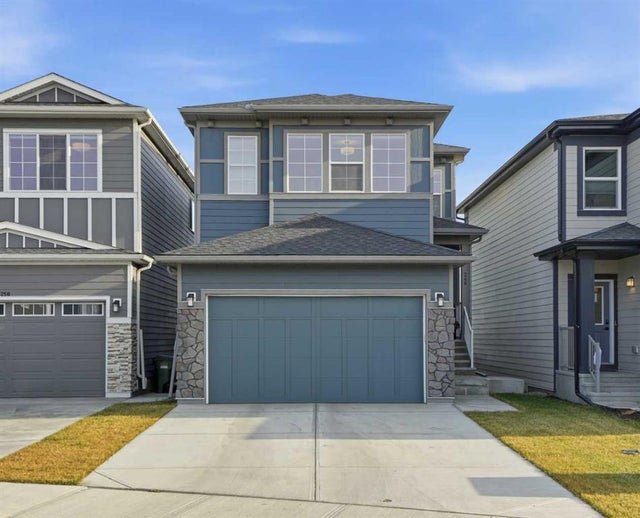 246 Walcrest View Se, Calgary