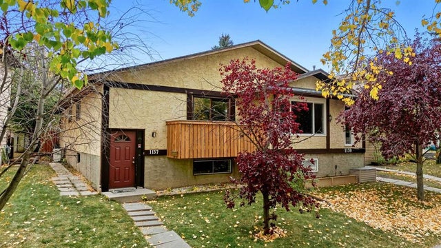 1137 Berkley Drive Nw, Calgary
