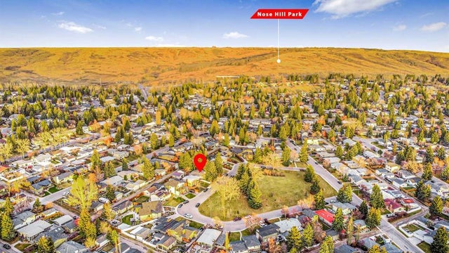 5111 Barron Crescent Nw, Calgary