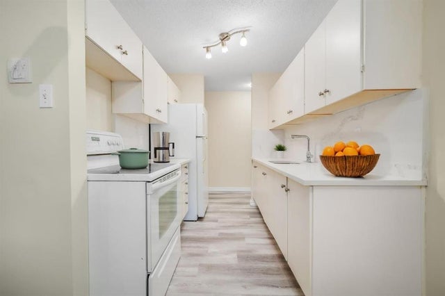 803, 11620 Elbow Drive Sw, Calgary