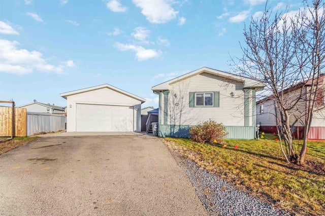 552 Mckinlay Crescent, Fort McMurray