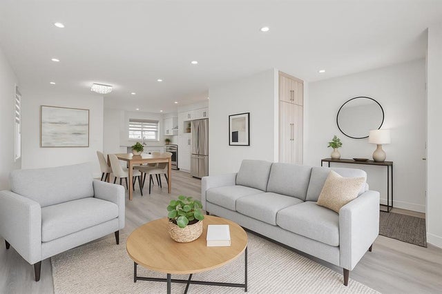 152 Falconridge Crescent Ne, Calgary