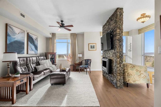 808, 16 Varsity Estates Circle Nw, Calgary