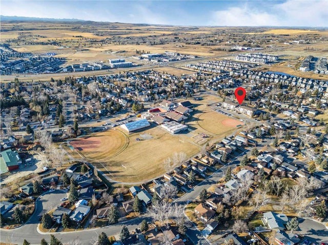 207, 280 Banister Drive, Okotoks