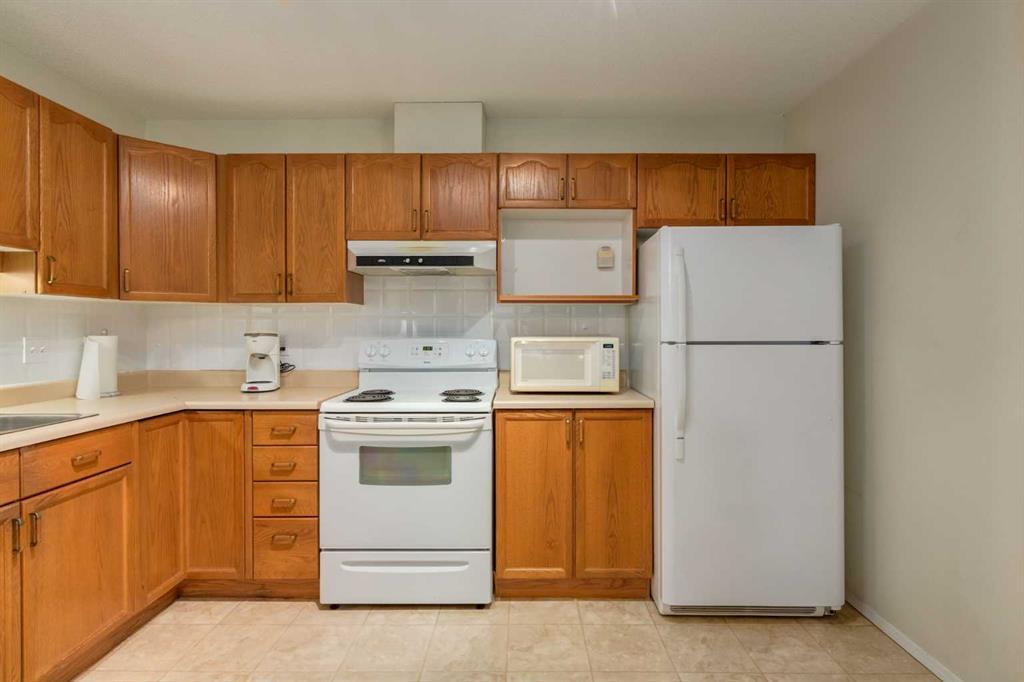 3204, 3204 Sienna Park Green Sw Calgary Alberta T3H3N7 Signal Hill Home For Sale