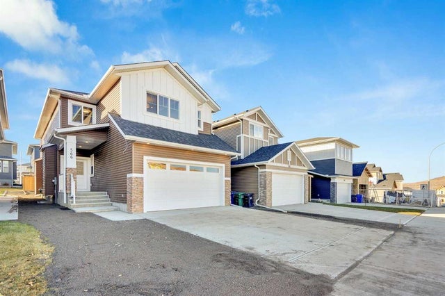 566 Rivercrest View, Cochrane