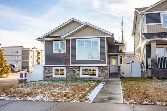 371 Lancaster Drive, Red Deer