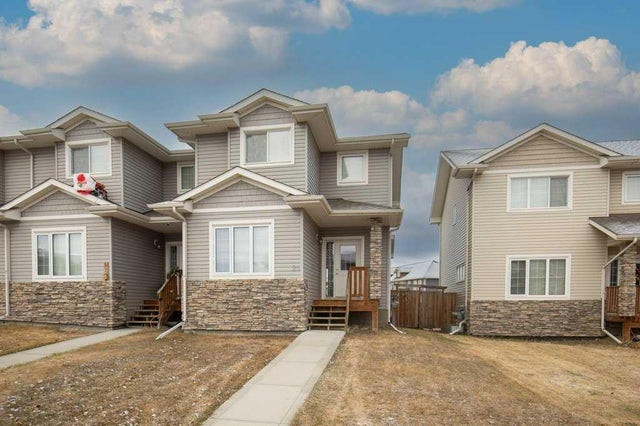 25 Ross Close, Sylvan Lake