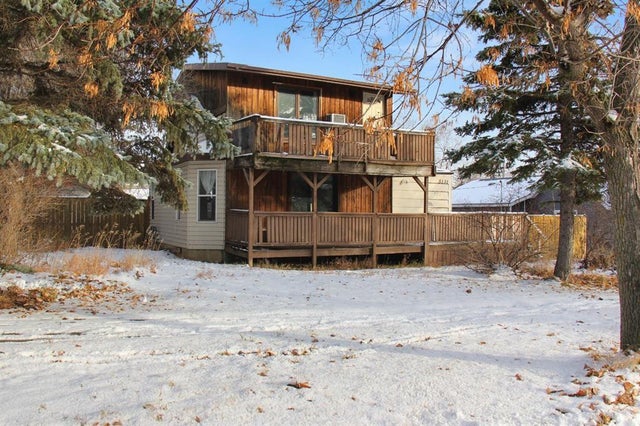 5131 51 Street, Consort