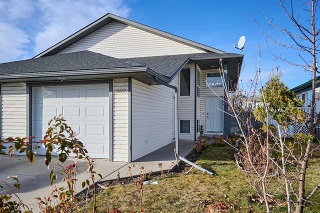 1409 Strathcona Way, Strathmore