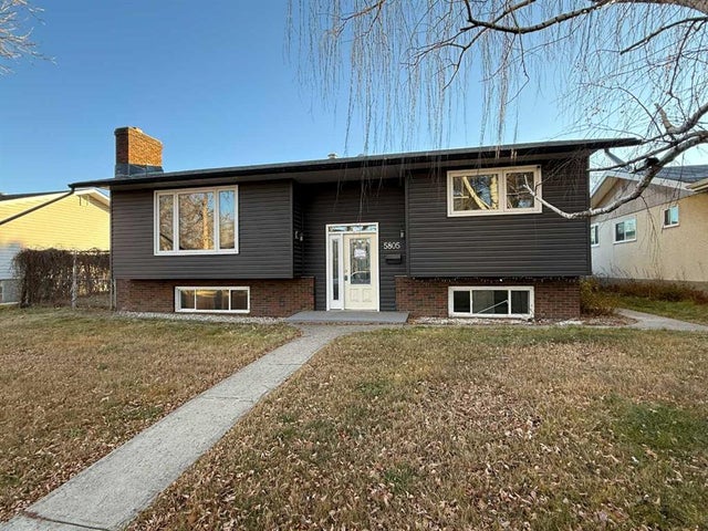 5805 42 Avenue, Camrose