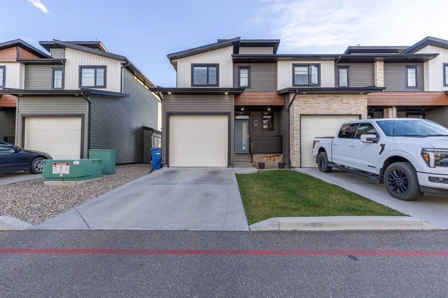 1, 474 Highlands Boulevard W, Lethbridge