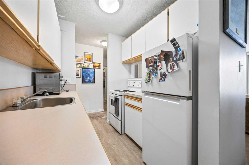 438, 1421 7 Avenue Nw Calgary Alberta T2N 1Z7 Hillhurst Home For Sale