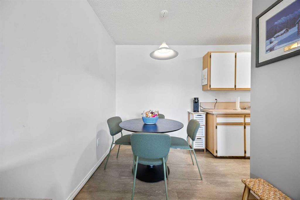 438, 1421 7 Avenue Nw Calgary Alberta T2N 1Z7 Hillhurst Home For Sale