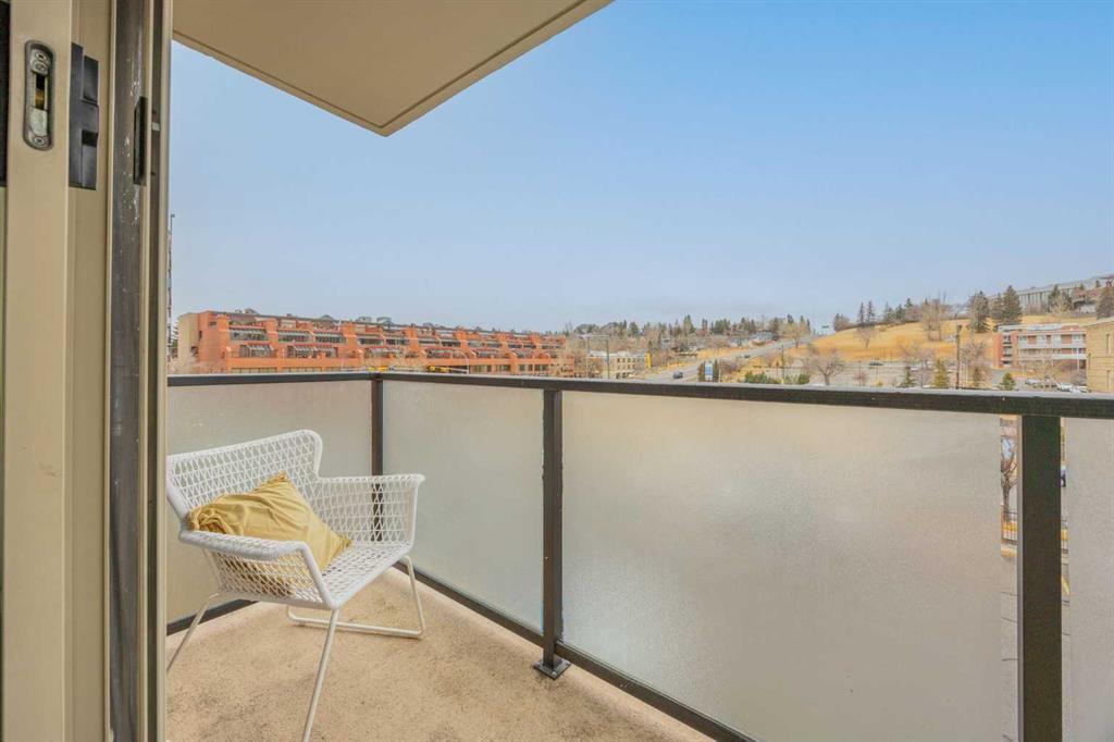 438, 1421 7 Avenue Nw Calgary Alberta T2N 1Z7 Hillhurst Home For Sale