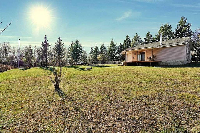 8 Sunnyside Drive, Rural Ponoka County