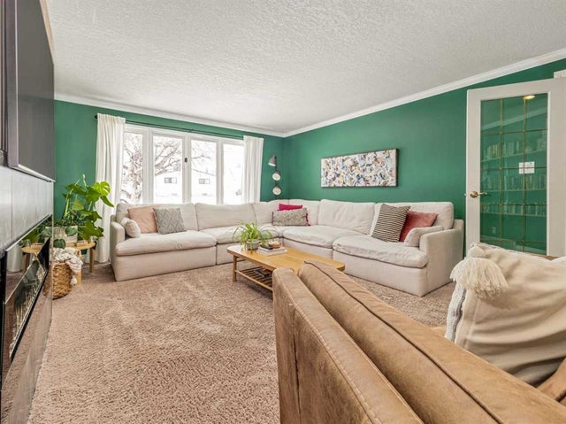 25 Nevada Road W, Lethbridge