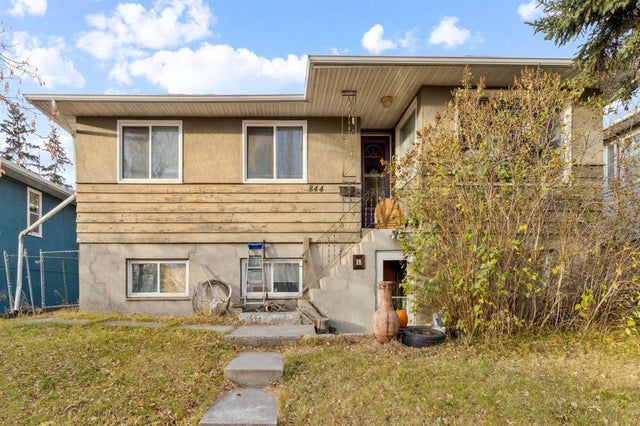 844 Bridge Crescent Ne, Calgary