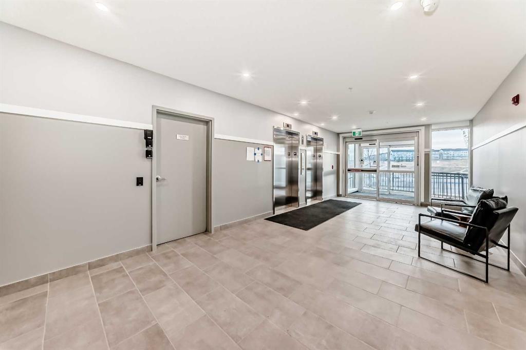 212, 245 Edith Place Nw Calgary Alberta T3R 2M7 Glacier Ridge Home For Sale