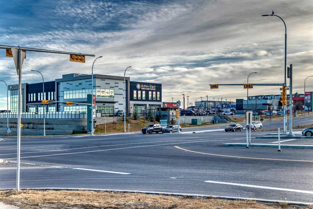 212, 245 Edith Place Nw Calgary Alberta T3R 2M7 Glacier Ridge Home For Sale