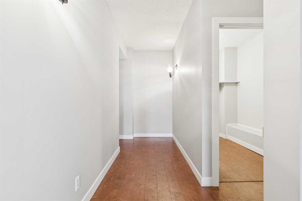 2d, 215 2 Street Northeast, Calgary – Residential Apartment Listing Photo 12