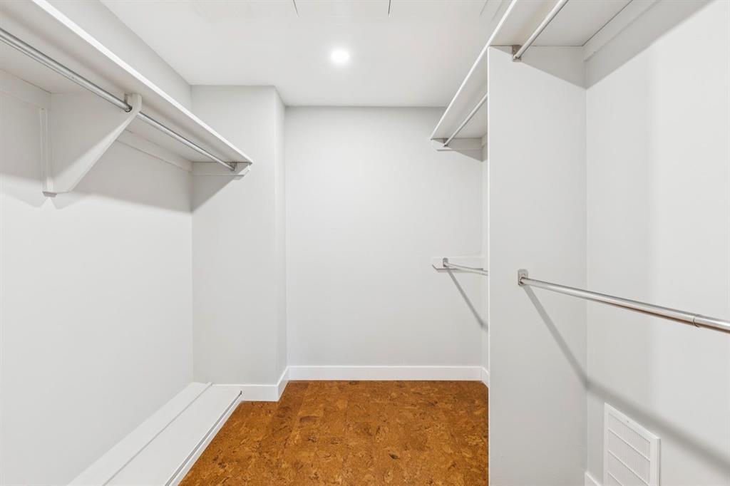 2d, 215 2 Street Northeast, Calgary – Residential Apartment Listing Photo 35