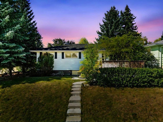 1048 39 Avenue Nw, Calgary