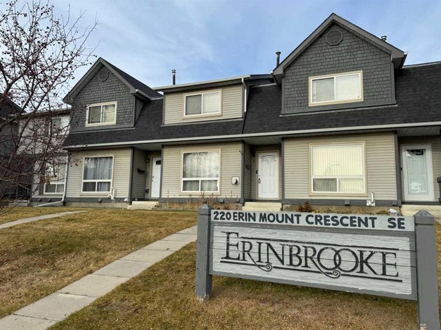 8, 220 Erin Mount Crescent Se, Calgary