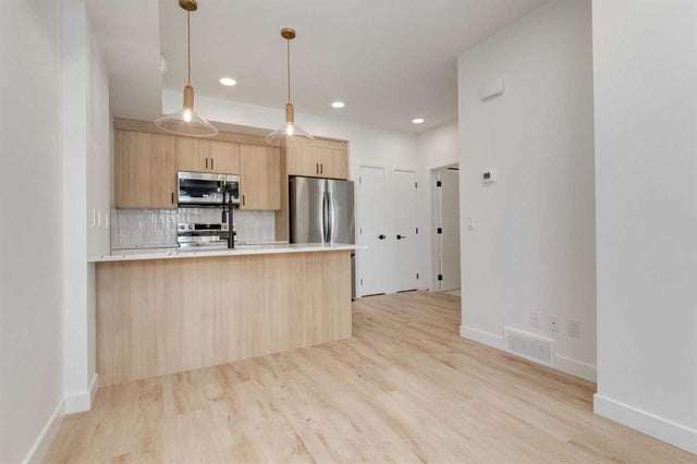 582 Seton Circle Se, Calgary