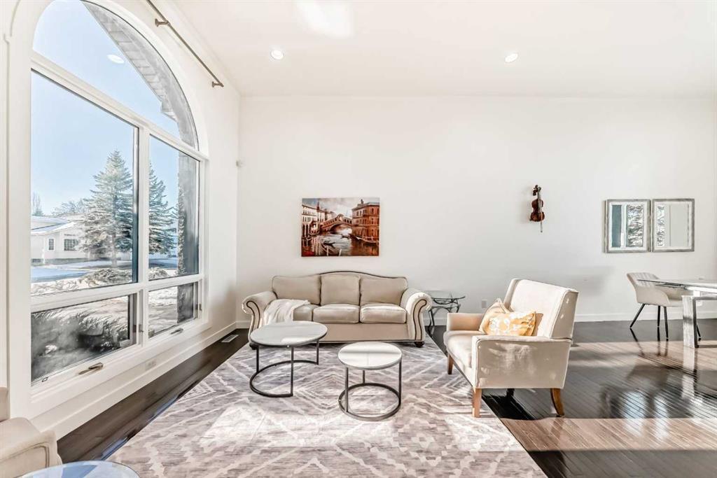 1396 Shawnee Road Southwest, Calgary – Residential Detached Listing Photo 5