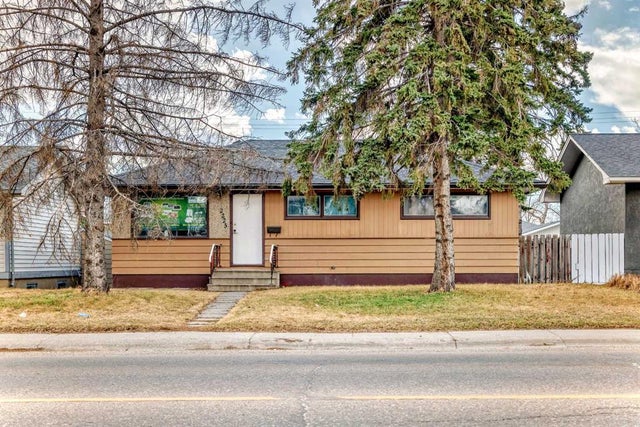 2223 36 Street Se, Calgary