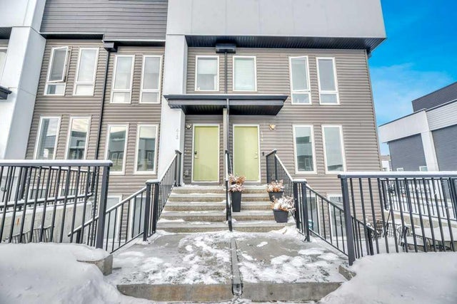 413, 338 Seton Circle Se, Calgary